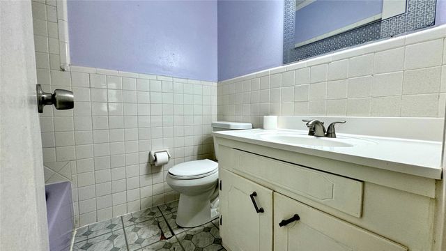 101 Town North Drive, Terrell, TX 75160
