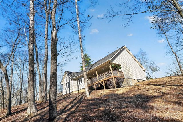 3757 Laurel Park Highway, Hendersonville, NC 28739
