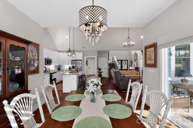 3757 Laurel Park Highway, Hendersonville, NC 28739