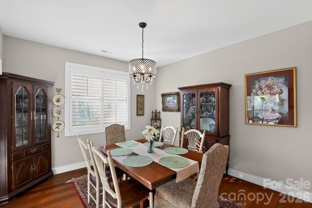 3757 Laurel Park Highway, Hendersonville, NC 28739
