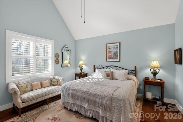 3757 Laurel Park Highway, Hendersonville, NC 28739
