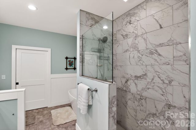 3757 Laurel Park Highway, Hendersonville, NC 28739