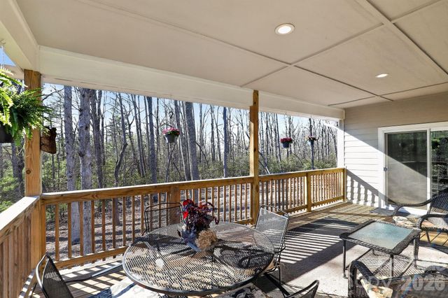 3757 Laurel Park Highway, Hendersonville, NC 28739