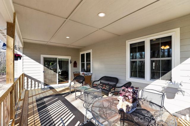 3757 Laurel Park Highway, Hendersonville, NC 28739