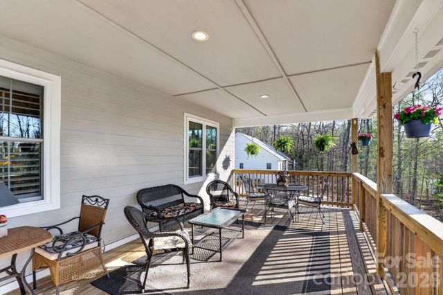 3757 Laurel Park Highway, Hendersonville, NC 28739
