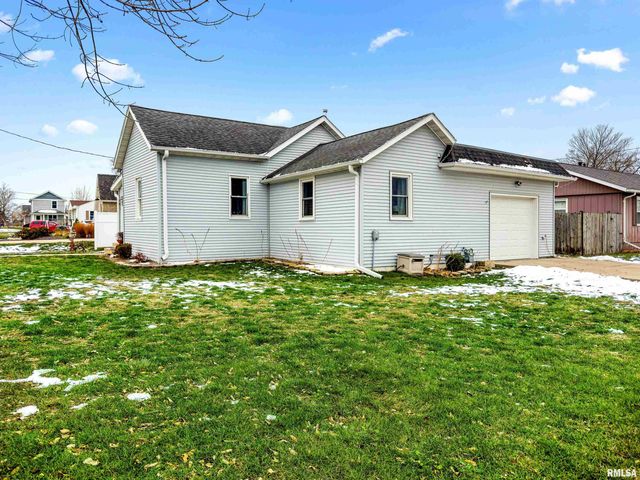 401 S HARRIS Street, Tremont, IL 61568