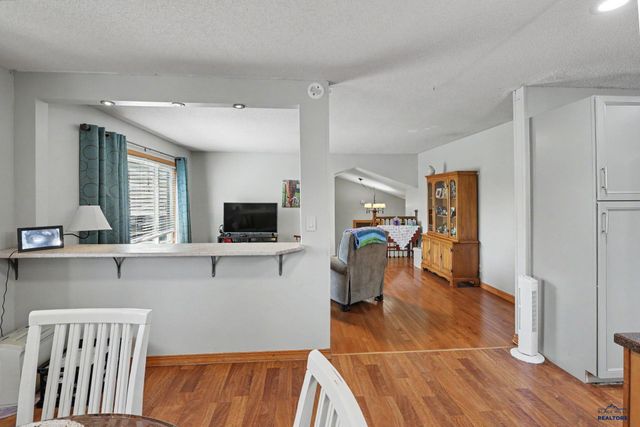 303 E CENTENNIAL, Rapid City, SD 57701