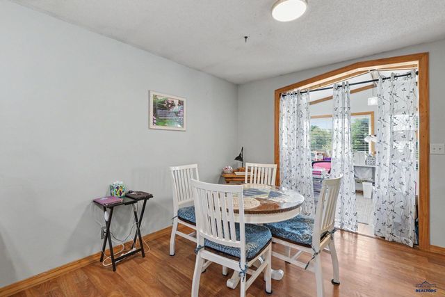 303 E CENTENNIAL, Rapid City, SD 57701