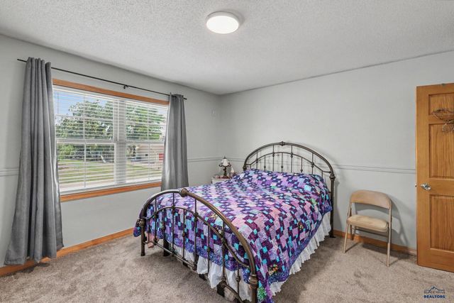 303 E CENTENNIAL, Rapid City, SD 57701