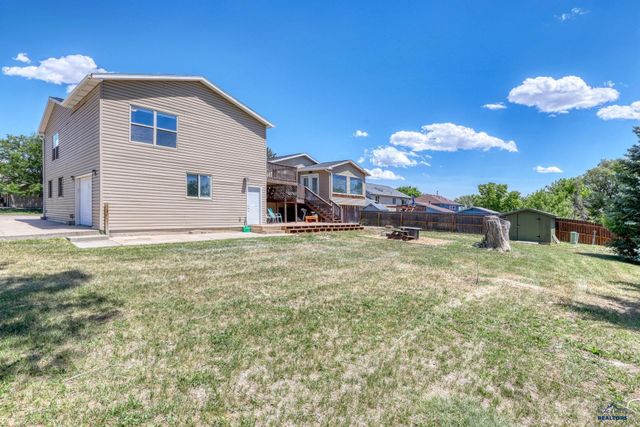 303 E CENTENNIAL, Rapid City, SD 57701