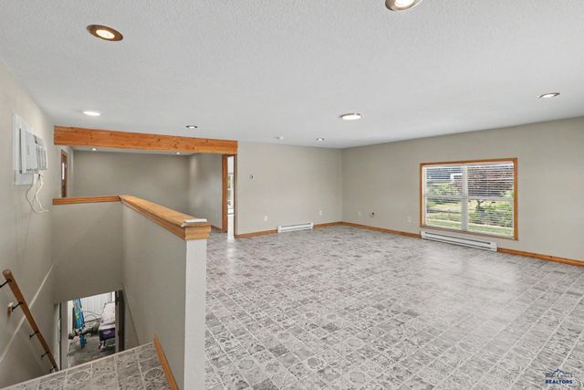 303 E CENTENNIAL, Rapid City, SD 57701