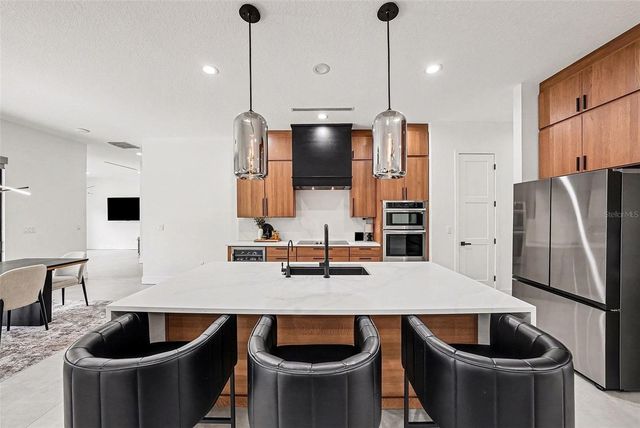 17296 RAINTREE ROAD, Lutz, FL 33558