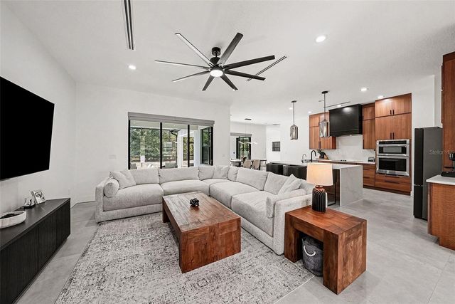 17296 RAINTREE ROAD, Lutz, FL 33558