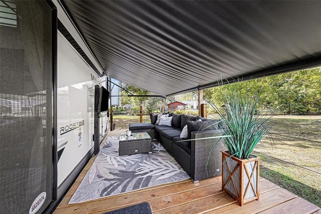 17296 RAINTREE ROAD, Lutz, FL 33558