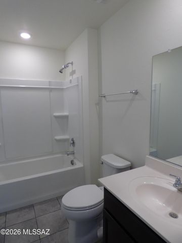 85 E Desert Manor Road, Tucson, AZ 85756