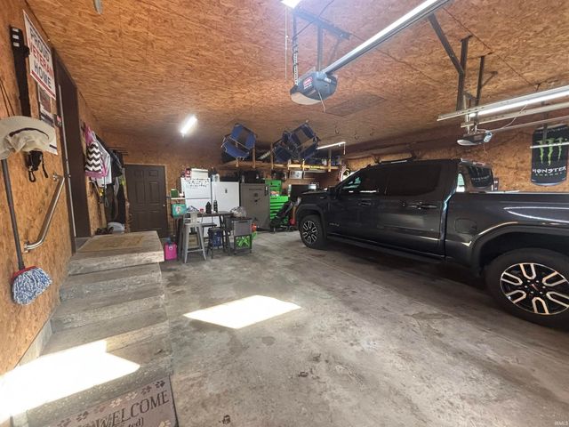 3808 N Old Bruceville Road, Vincennes, IN 47591