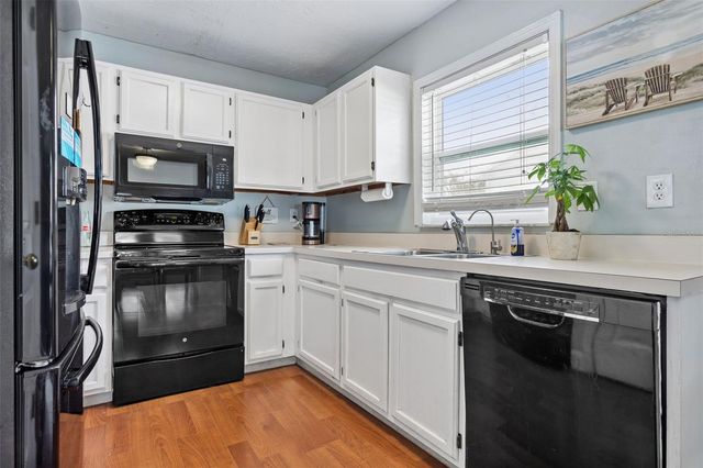 1443 MONTE LAKE DRIVE, Valrico, FL 33596