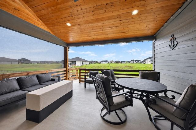 10737 S Lake Mist Lane, Willis, TX 77318