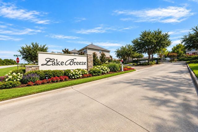 10737 S Lake Mist Lane, Willis, TX 77318