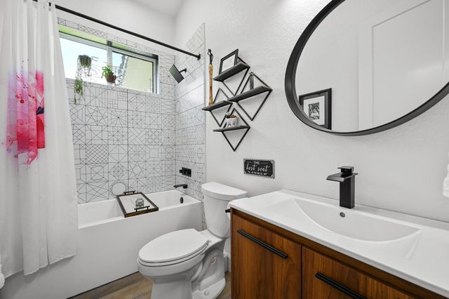 465 County Road 139, Burnet, TX 78611