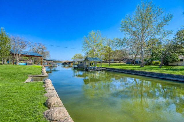465 County Road 139, Burnet, TX 78611