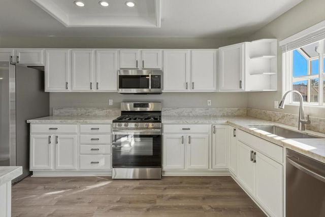 9271 Brookline Avenue, Desert Hot Springs, CA 92240