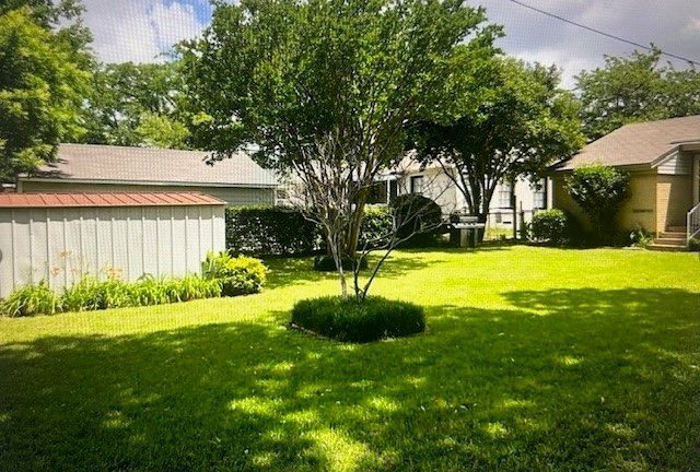 11209 Joaquin Drive, Dallas, TX 75228