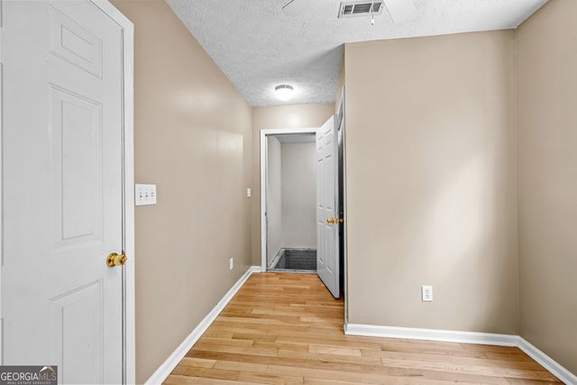 1336 Martin Mill Road, Moreland, GA 30259