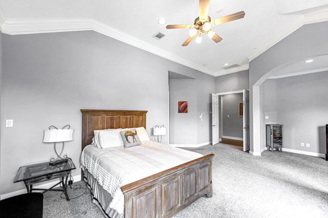 1412 Cabot Lakes Drive, League City, TX 77573