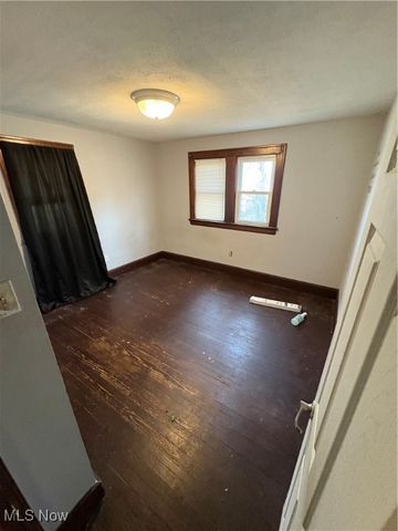 2462 Edwin Avenue, Akron, OH 44314