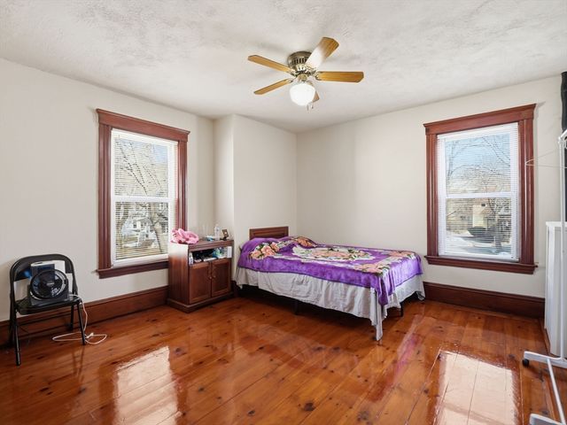 9 Englewood Ave, Worcester, MA 01603