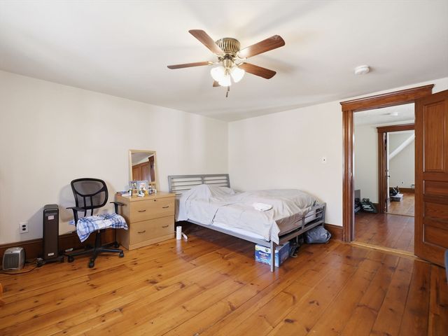 9 Englewood Ave, Worcester, MA 01603