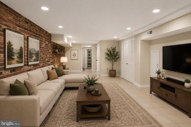 2501 S COLORADO, Philadelphia, PA 19145