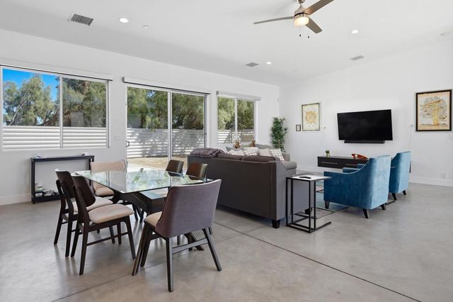 3010 N Farrell Drive, Palm Springs, CA 92262