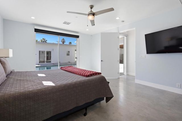 3010 N Farrell Drive, Palm Springs, CA 92262