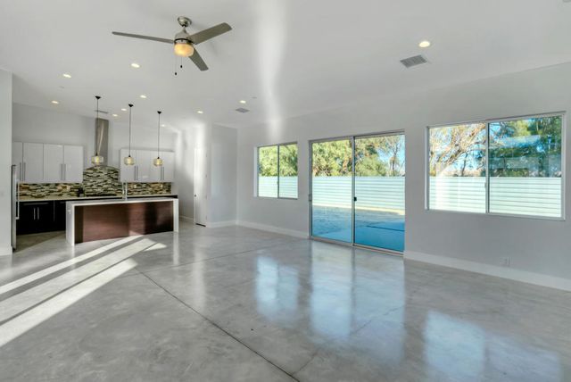 3010 N Farrell Drive, Palm Springs, CA 92262