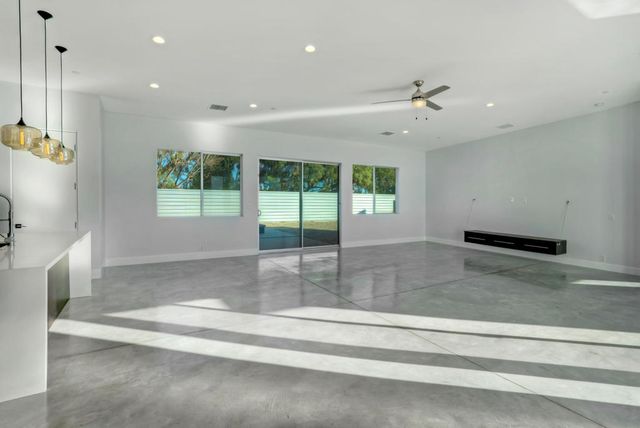 3010 N Farrell Drive, Palm Springs, CA 92262