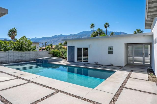 3010 N Farrell Drive, Palm Springs, CA 92262