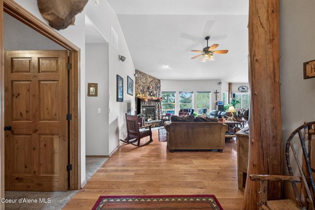 17461 N Right Fork RD, Hauser, ID 83854