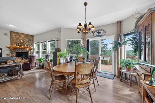 17461 N Right Fork RD, Hauser, ID 83854