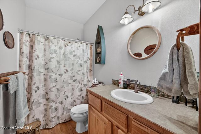 17461 N Right Fork RD, Hauser, ID 83854