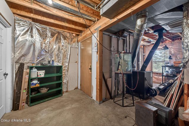 17461 N Right Fork RD, Hauser, ID 83854
