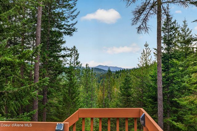 17461 N Right Fork RD, Hauser, ID 83854