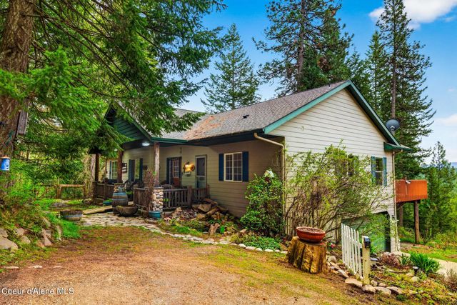 17461 N Right Fork RD, Hauser, ID 83854