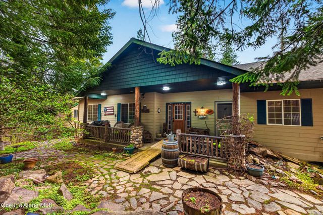 17461 N Right Fork RD, Hauser, ID 83854