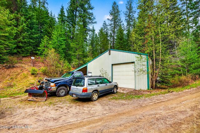 17461 N Right Fork RD, Hauser, ID 83854