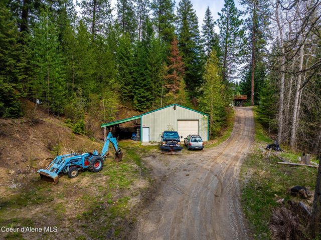 17461 N Right Fork RD, Hauser, ID 83854