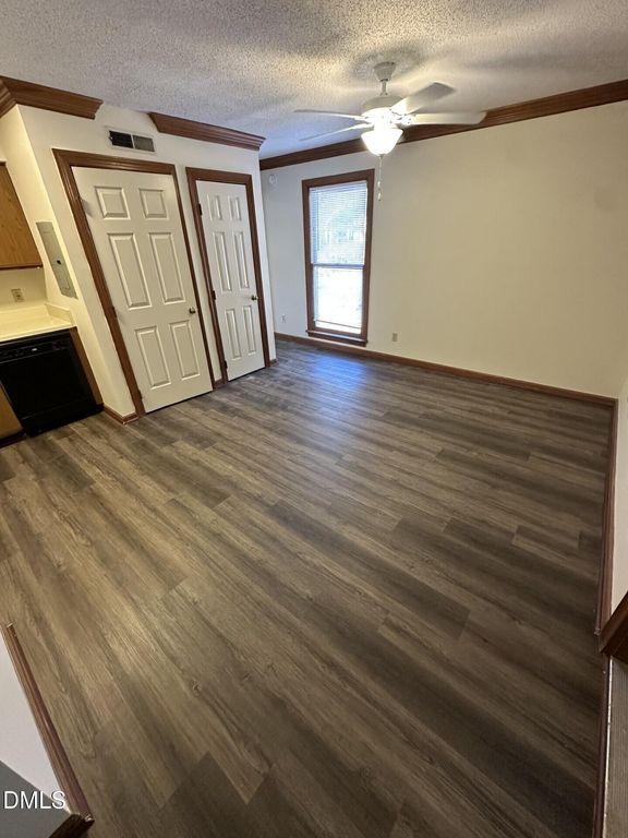 3504 Ivy Commons Drive 301, Raleigh, NC 27606