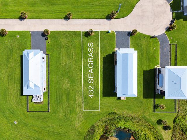 432 Seagrass, Gilchrist, TX 77617
