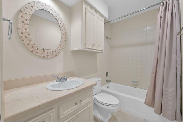11650 Twain Drive, Montgomery, TX 77356